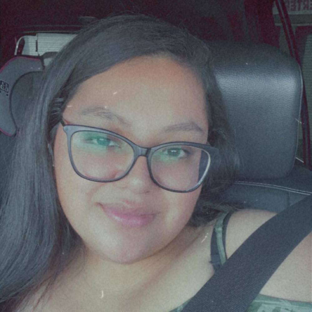 Meet your Posher, Vanessa